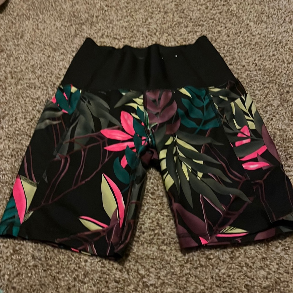 Xersion shorts - anti odor size medium